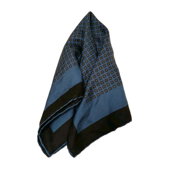 Vntg Silk Men's Pocket Scarf Hand Rolled Blue Black Geo Italy Suit Jacket Fancy - Picture 3 of 12